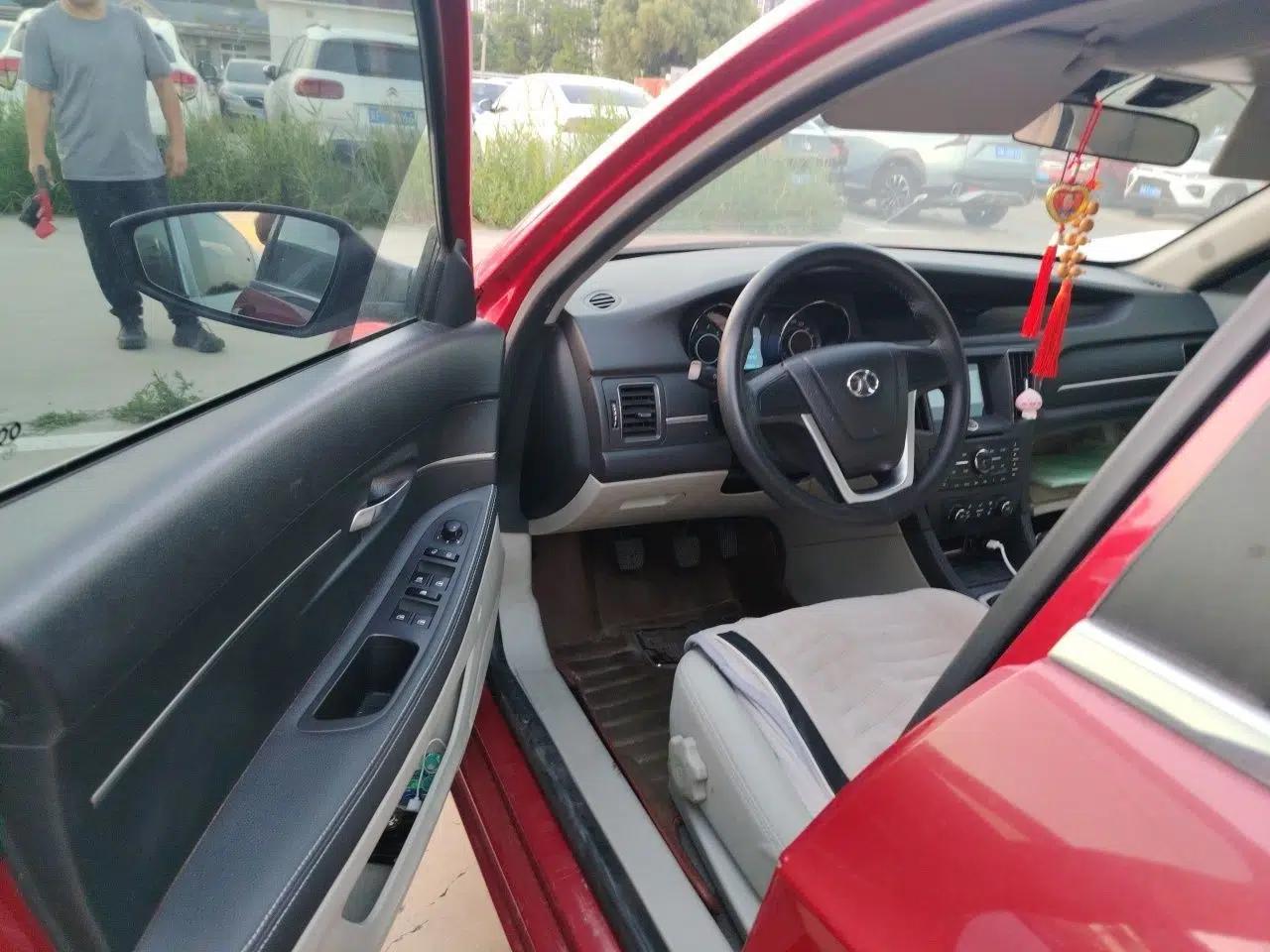 BAIC Senova D50 2014 1.5L manual standard version — миниатюра 16