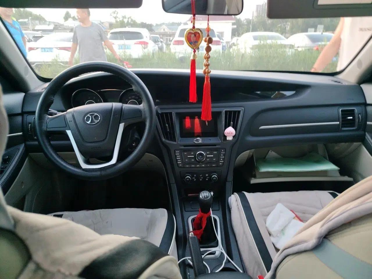 BAIC Senova D50 2014 1.5L manual standard version — миниатюра 9