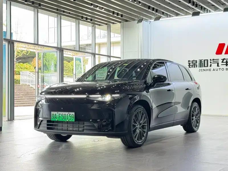 Leapmotor C10 2026 Range Extended Electric 210 Enjoy Edition — миниатюра 1