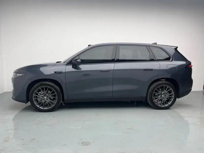 Leapmotor C10 2026 Range Extended Electric Vehicle 210 LiDAR Edition — миниатюра 4