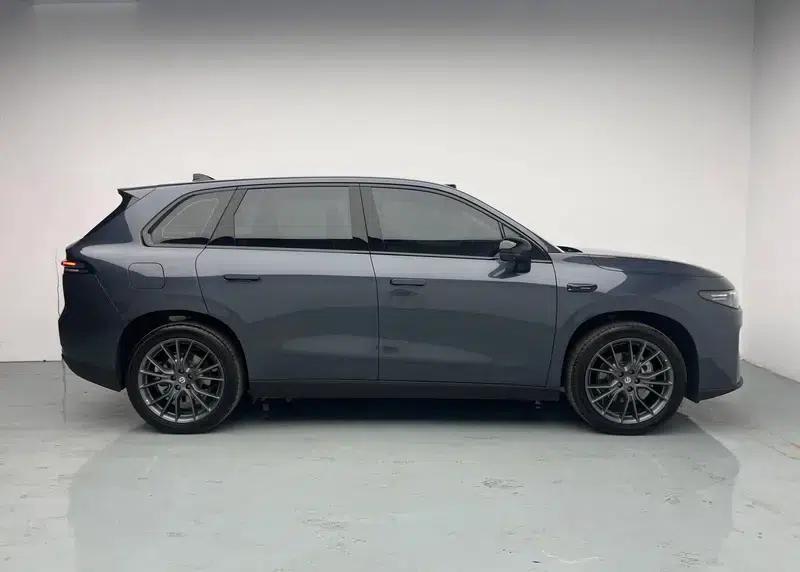 Leapmotor C10 2026 Range Extended Electric Vehicle 210 LiDAR Edition — миниатюра 8