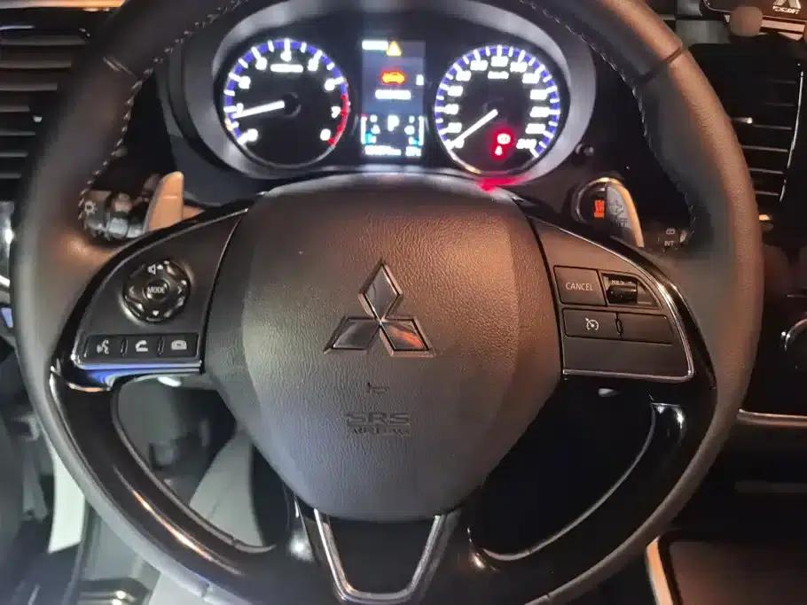 Outlander 2019 2.4L 4WD Enjoy Edition 5-seater National VI Emission Standard — миниатюра 15