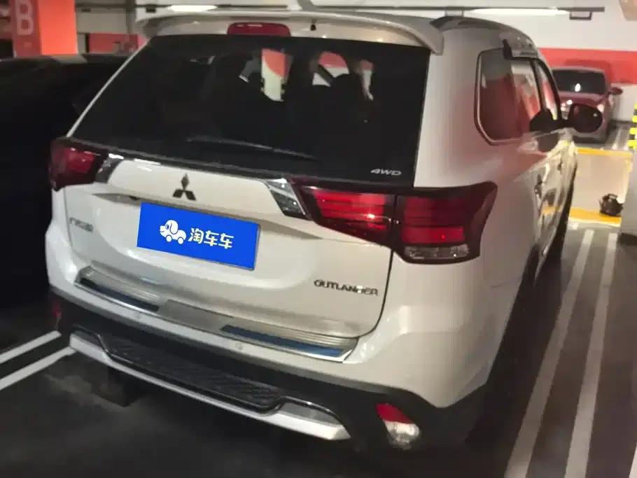 Outlander 2019 2.4L 4WD Enjoy Edition 5-seater National VI Emission Standard — миниатюра 3
