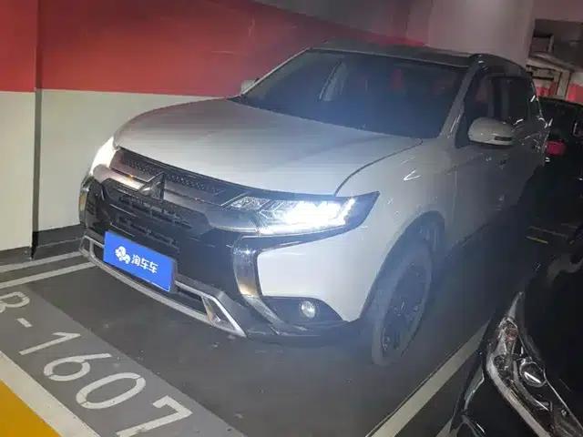 Outlander 2019 2.4L 4WD Enjoy Edition 5-seater National VI Emission Standard