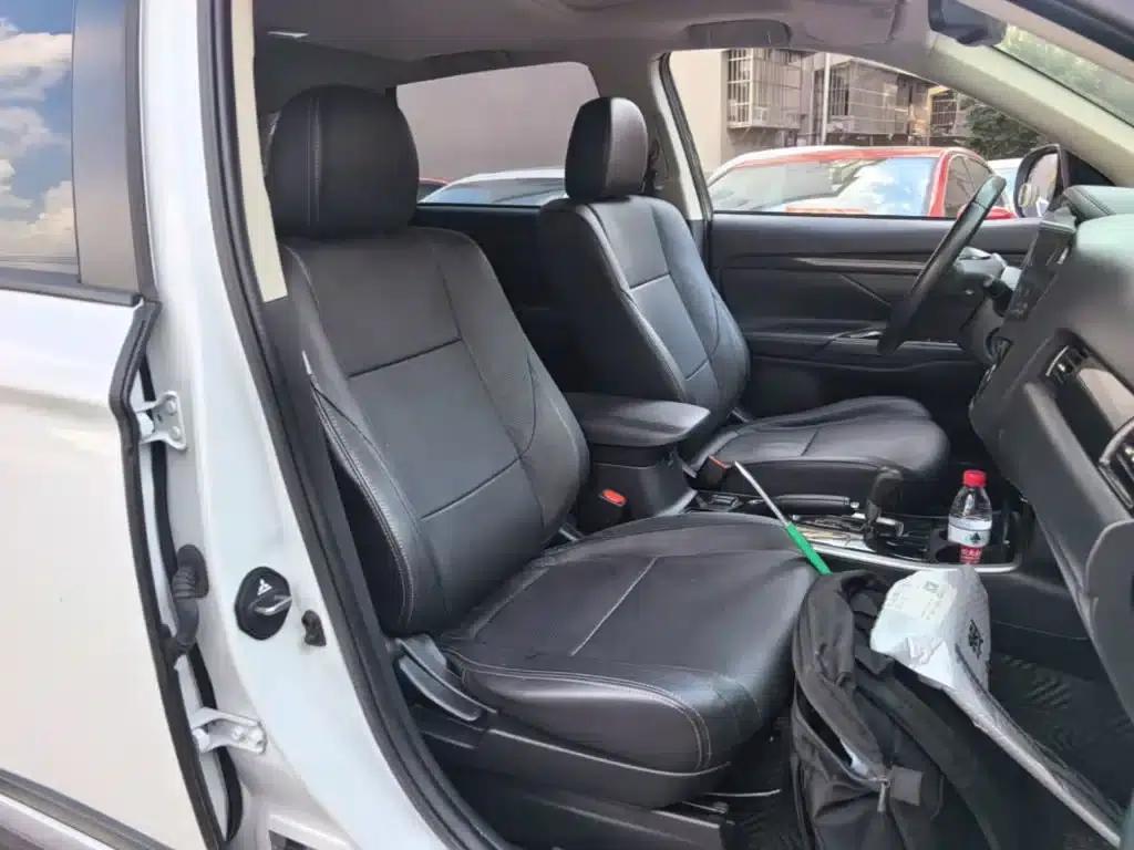 Outlander 2018 2.0L 2WD Joyful Edition 7-seater — миниатюра 25