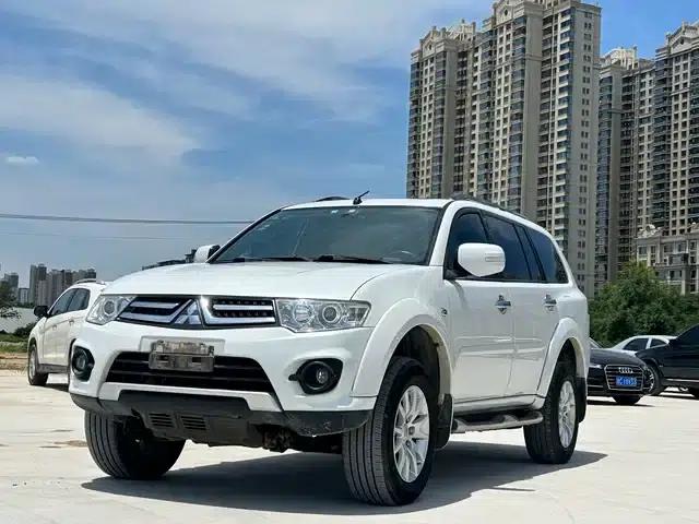 2013 Pajero Sport 3.0L Automatic 2WD Luxury Edition