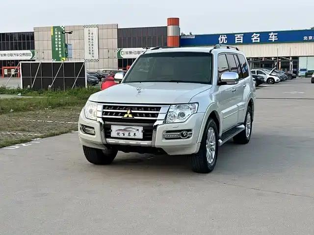 2018 Pajero V97 (Imported) 3.8L Middle East Version