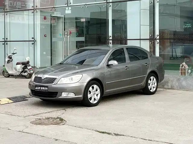 Octavia 2010 1.8TSI DSG Elegant Edition