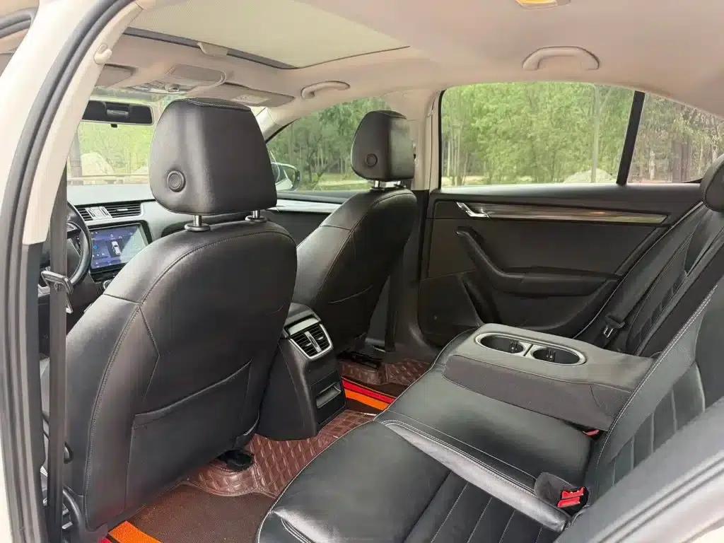 Octavia 2017 1.6L Automatic Smart Edition — миниатюра 6