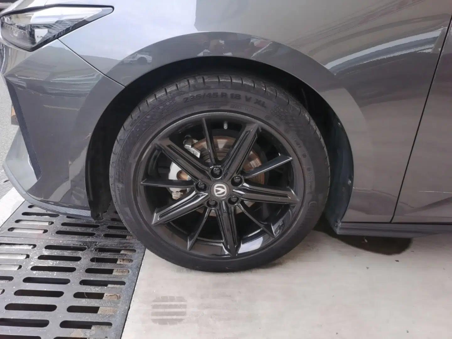 CHANGAN UNI-V 2023 1.5T Prestige Model — миниатюра 10