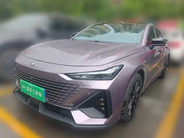 CHANGAN UNI-V 2022 1.5T Prestige Version