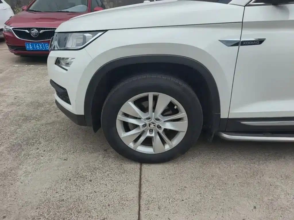 2017 Kodiaq TSI330 5-seater 2WD Comfort Edition — миниатюра 23
