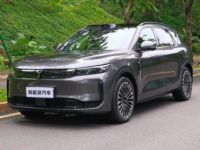 Voyah Free 2025 Free+ 4WD Qiankun Edition
