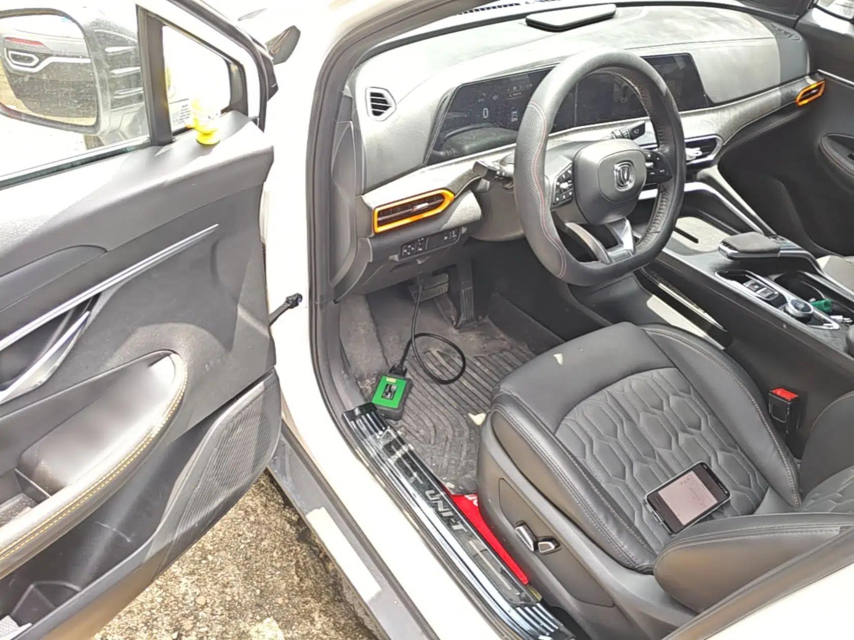 CHANGAN UNI-T 2022 2.0T Prestige Version — миниатюра 18