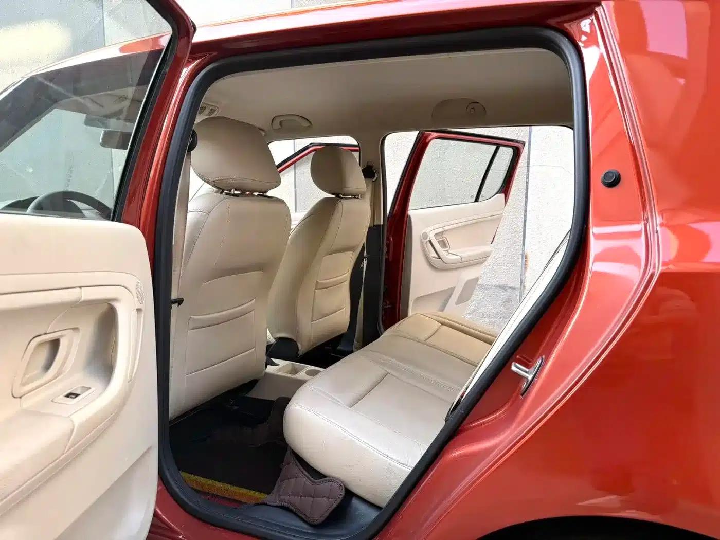 Fabia 2012 1.4L Automatic Crystal Edition — миниатюра 4