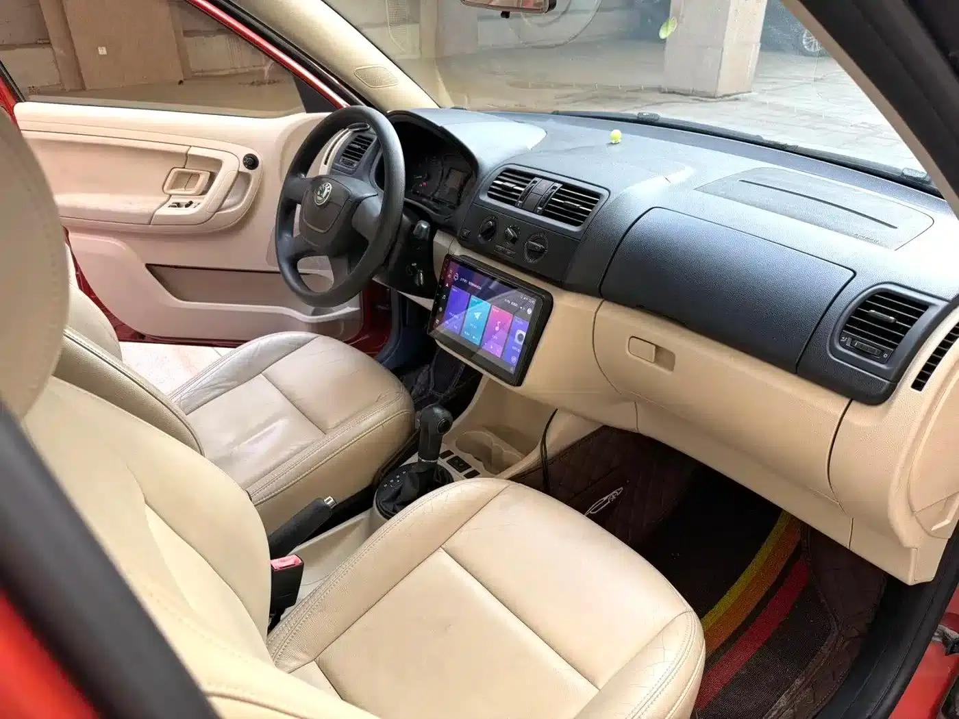 Fabia 2012 1.4L Automatic Crystal Edition — миниатюра 5