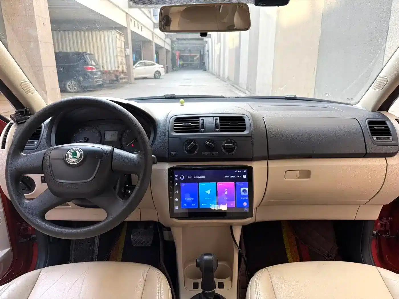 Fabia 2012 1.4L Automatic Crystal Edition — миниатюра 8