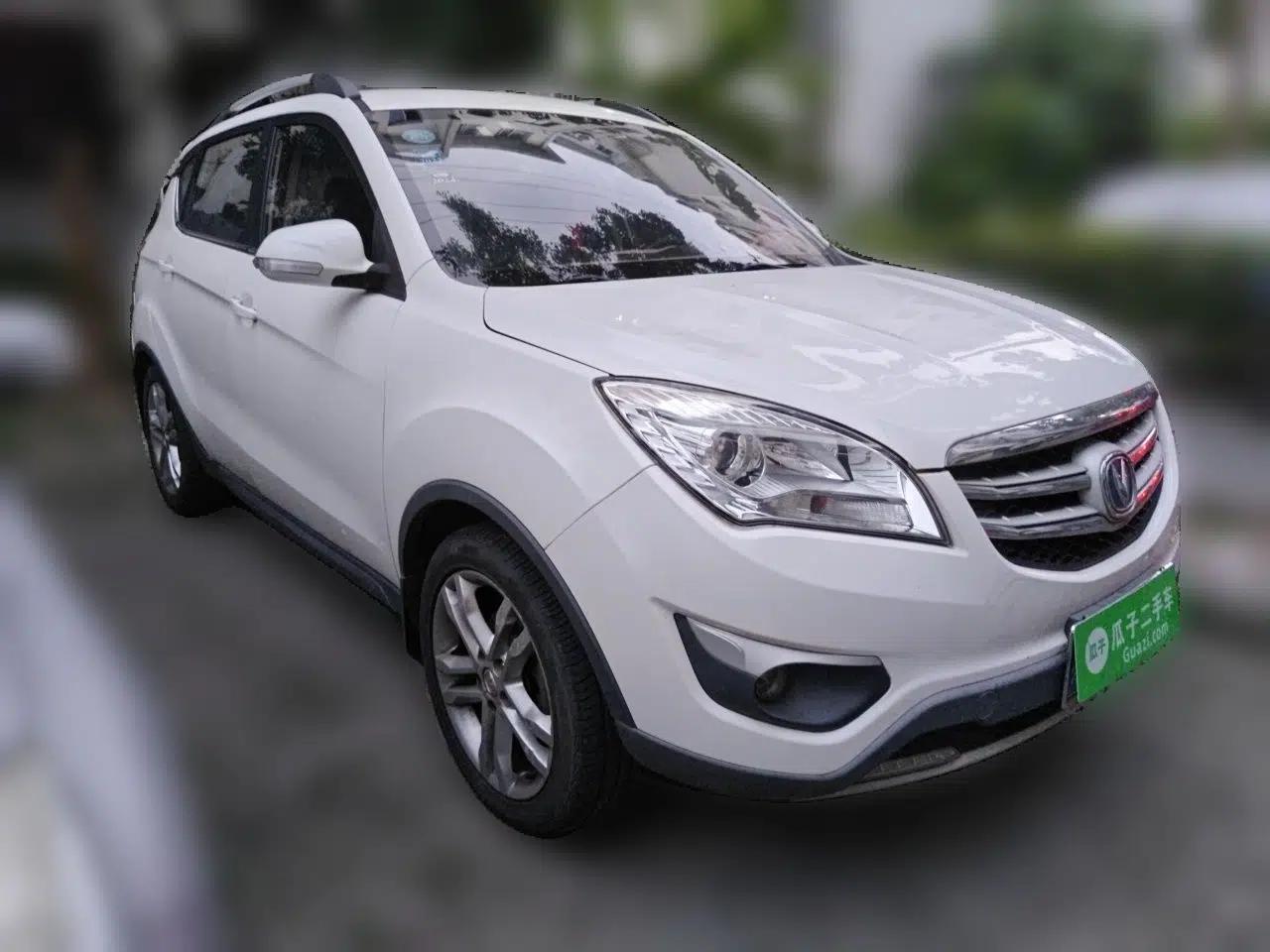 CHANGAN CS35 2016 1.6L Automatic Luxury Model China V Standard — миниатюра 3