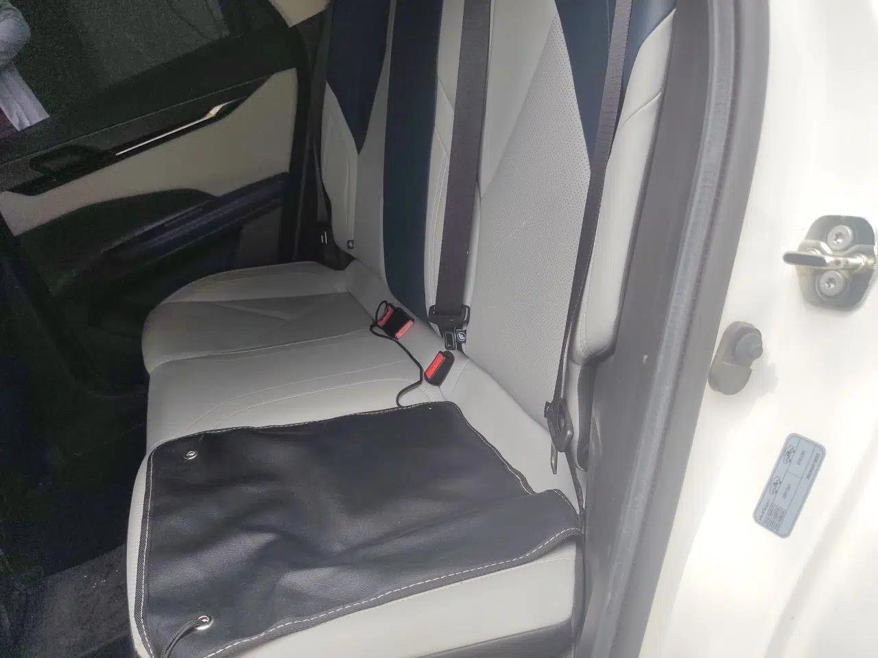 CHANGAN UNI-V iDD 2023 Zhidian iDD 1.5T 113km Smart & Fun Version (Rapid Edition) — миниатюра 14