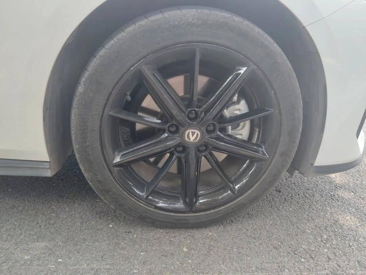 CHANGAN UNI-V iDD 2023 Zhidian iDD 1.5T 113km Smart & Fun Version (Rapid Edition) — миниатюра 5
