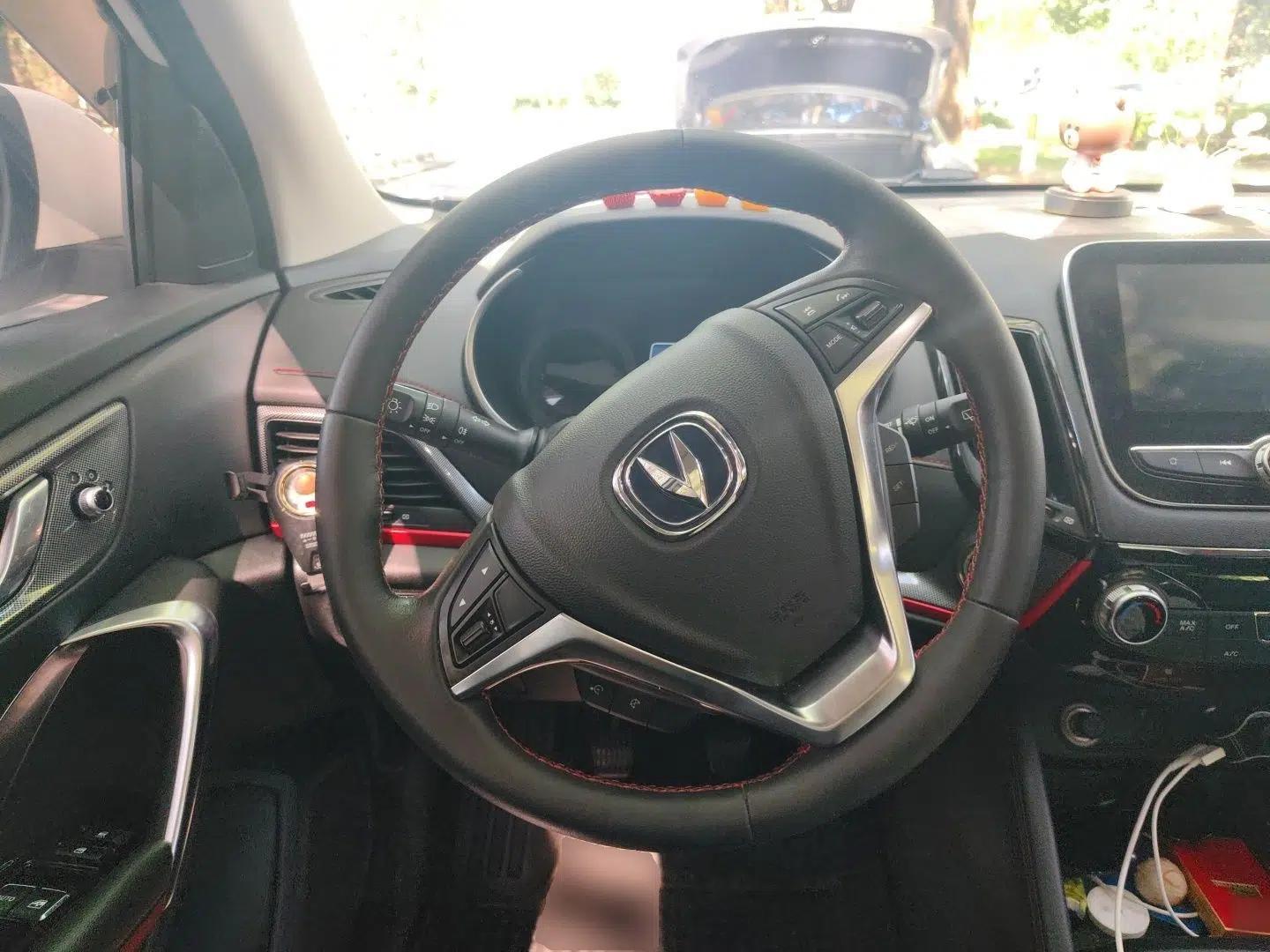 CHANGAN CS55 2017 1.5T Manual Xuan Dong Model — миниатюра 10