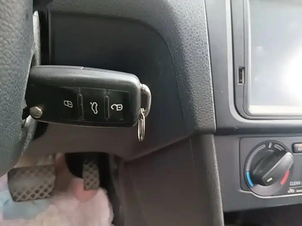 Rapid Spaceback 2016 Facelift 1.6L Automatic Comfortline — миниатюра 9