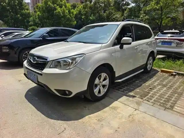 Forester 2014 2.0i Automatic Luxury Edition