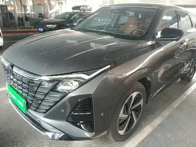 CHANGAN UNI-Z New Energy 2026 Model Smart New Blue Whale 130km Excellence Edition