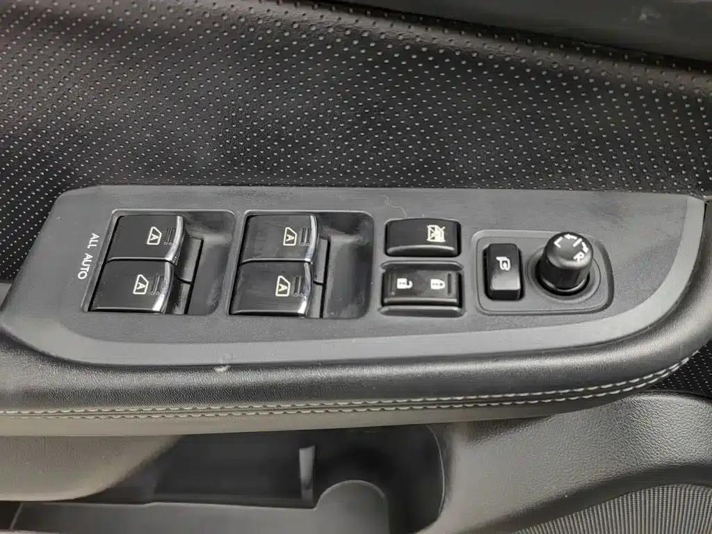 Outback 2015 2.5i Sport Navigation Edition — миниатюра 9