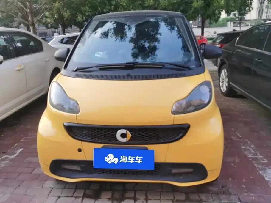 2013 smart fortwo 1.0T hardtop city adventurer special edition — миниатюра 2