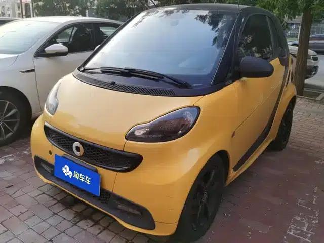 2013 smart fortwo 1.0T hardtop city adventurer special edition
