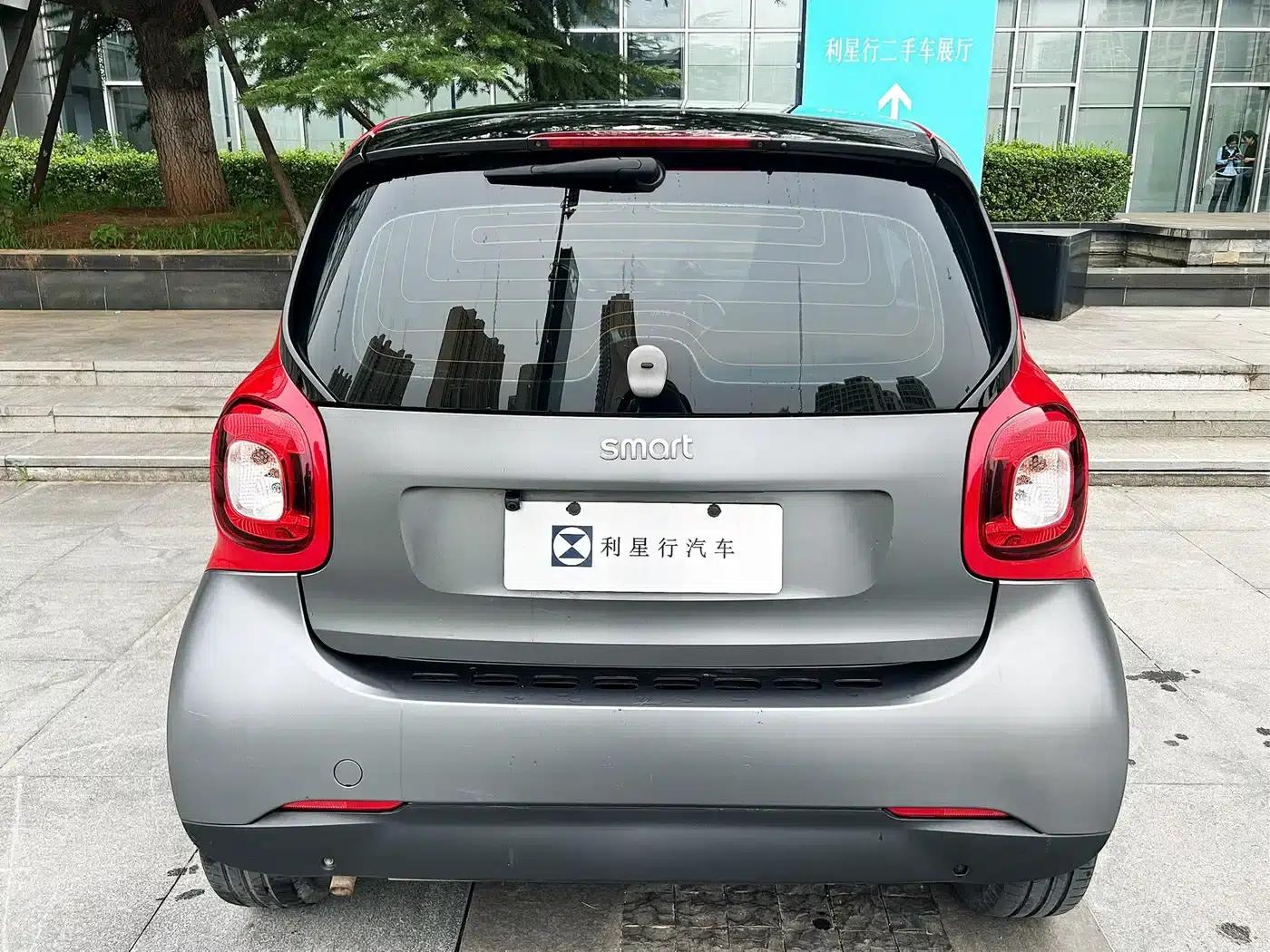 2018 Smart Fortwo 1.0L 52kW Hardtop Passion Edition (National V Emission Standard) — миниатюра 6