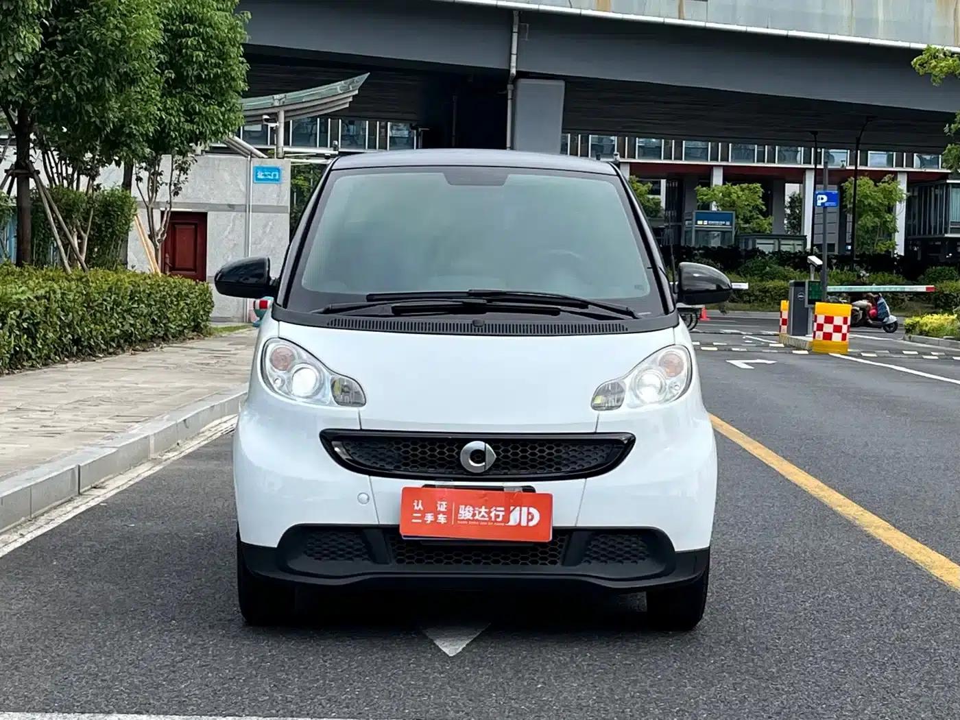 2012 Smart Fortwo 1.0 MHD Hardtop Standard Edition — миниатюра 2
