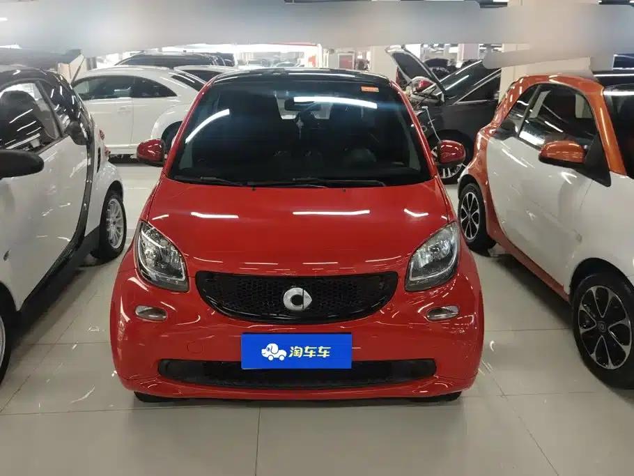 2015 Smart Fortwo 1.0L 52kW Hardtop Passion Edition — миниатюра 2