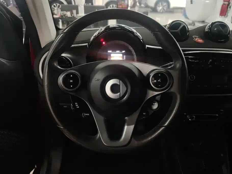 2015 Smart Fortwo 1.0L 52kW Hardtop Passion Edition — миниатюра 15