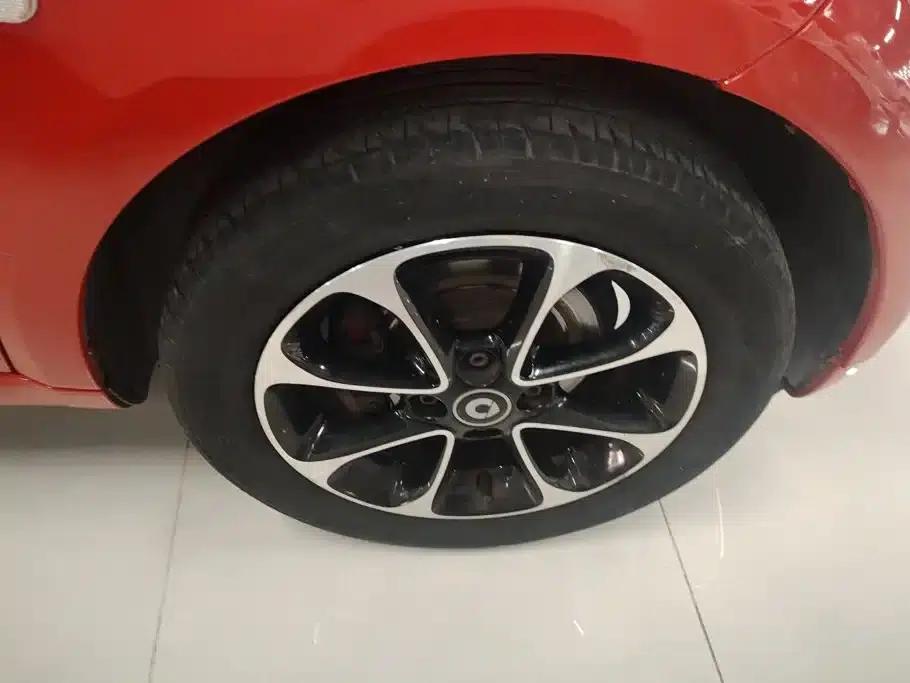 2015 Smart Fortwo 1.0L 52kW Hardtop Passion Edition — миниатюра 6