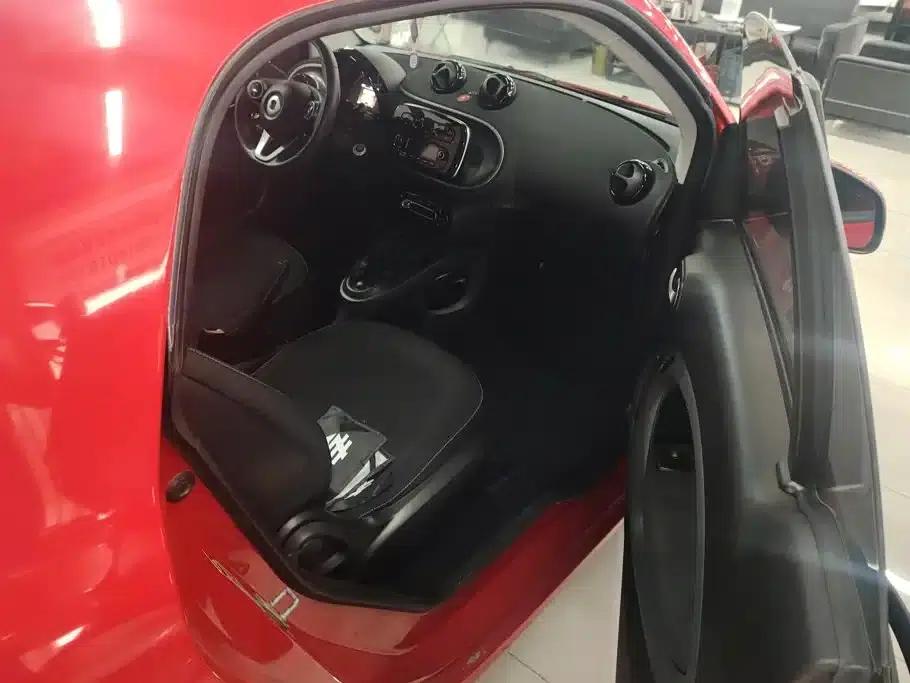 2015 Smart Fortwo 1.0L 52kW Hardtop Passion Edition — миниатюра 8