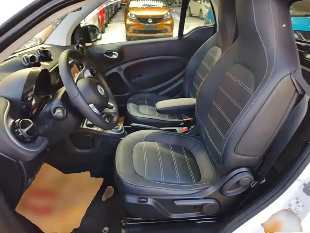 2016 Smart Fortwo 0.9T 66kW Hardtop Pioneer Edition — миниатюра 15