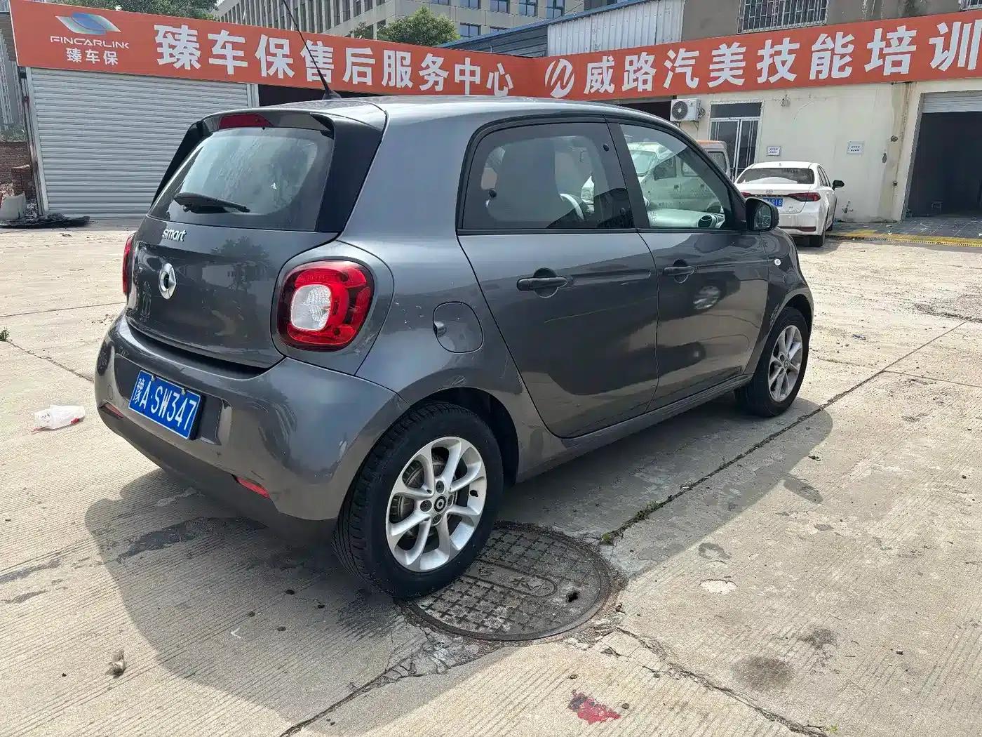 2018 Smart Forfour 1.0L 52kW Dynamic Edition — миниатюра 9