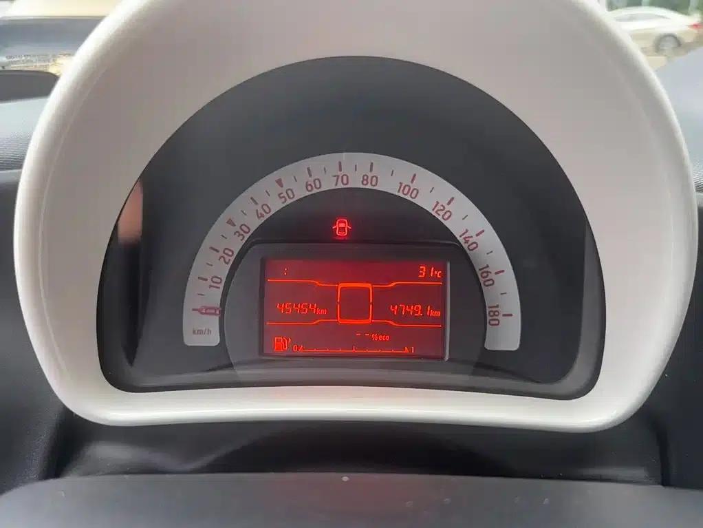 2016 Smart Forfour 1.0L 52kW Dynamic Edition — миниатюра 4