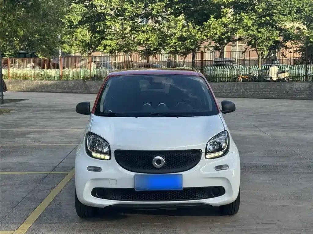 2016 Smart Forfour 1.0L 52kW Dynamic Edition — миниатюра 5