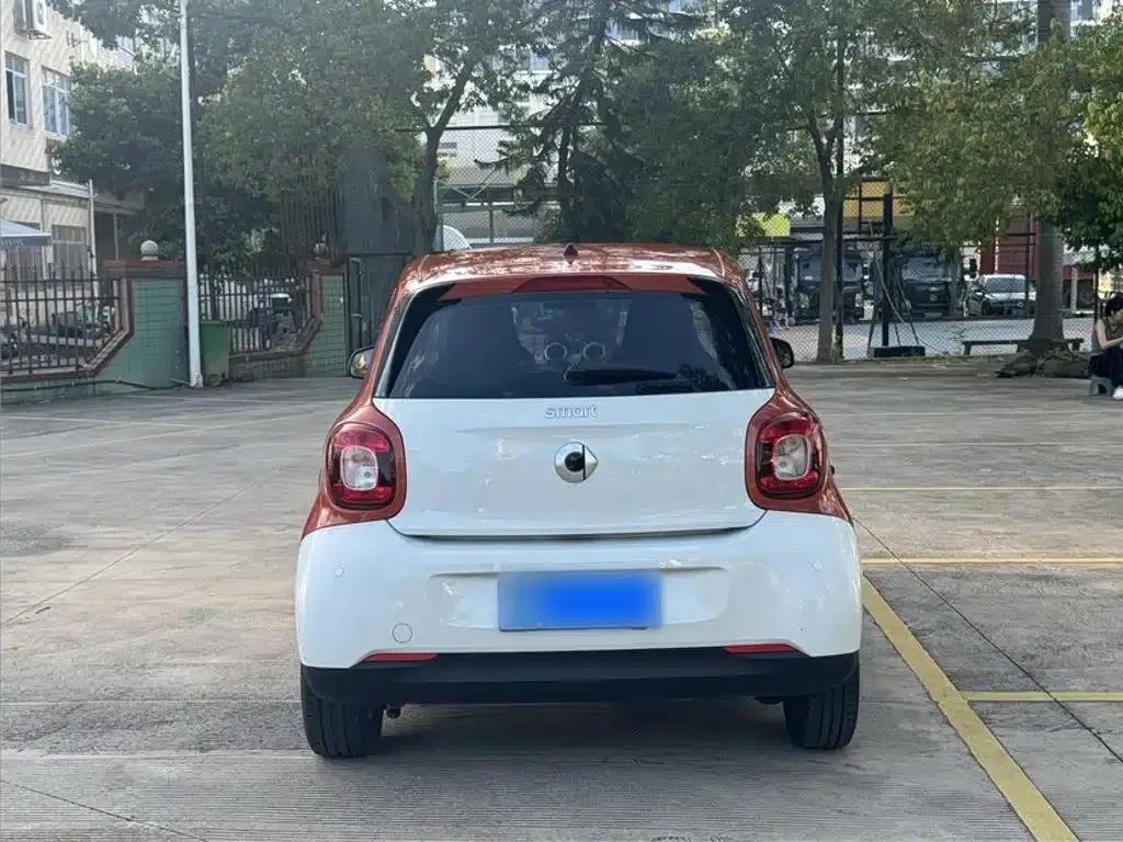2016 Smart Forfour 1.0L 52kW Dynamic Edition — миниатюра 7