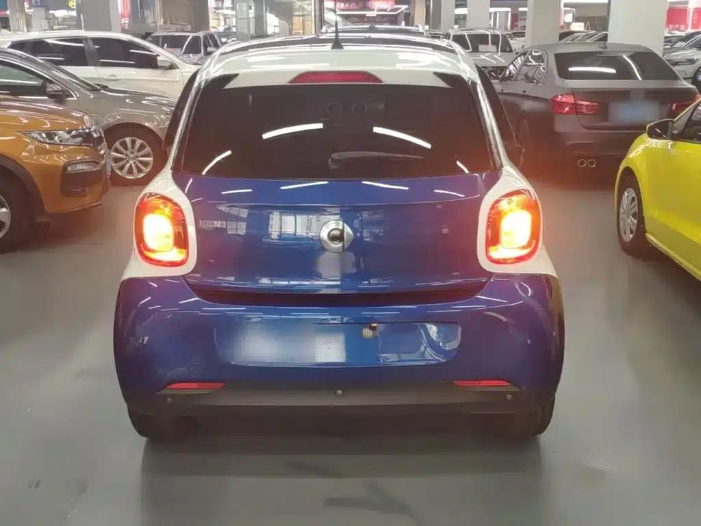 2016 Smart Forfour 1.0L 52kW Passion Edition — миниатюра 6