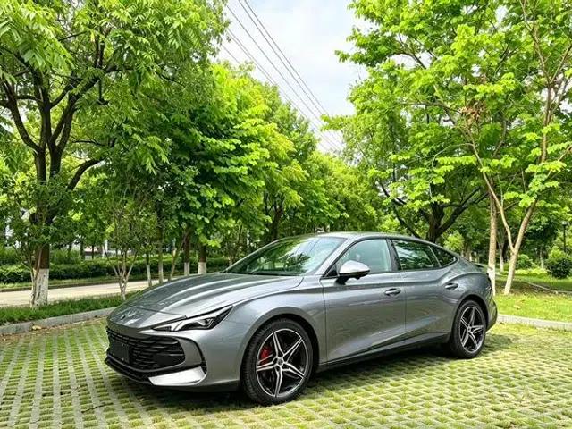 MG7 2025 2.0T Automatic Trophy+ Super Sport Edition
