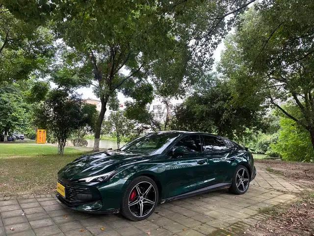 MG7 2023 2.0T Automatic Trophy+ Exhilarating Edition