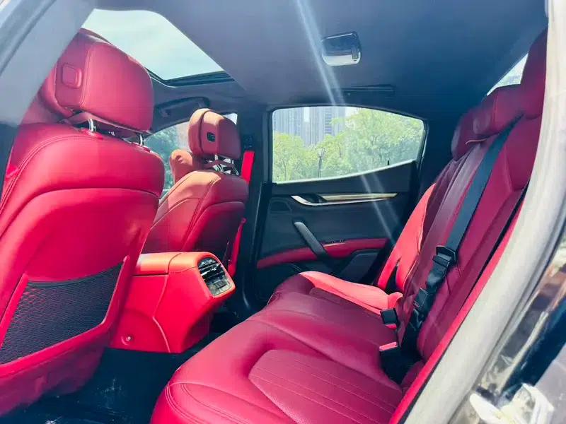 2014 Ghibli 3.0T Standard Edition — миниатюра 14
