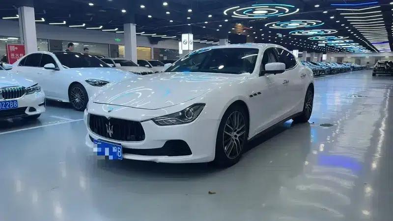 2014 Ghibli 3.0T Standard Edition — миниатюра 1