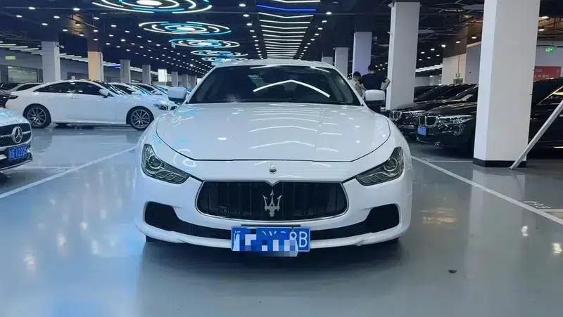 2014 Ghibli 3.0T Standard Edition — миниатюра 2