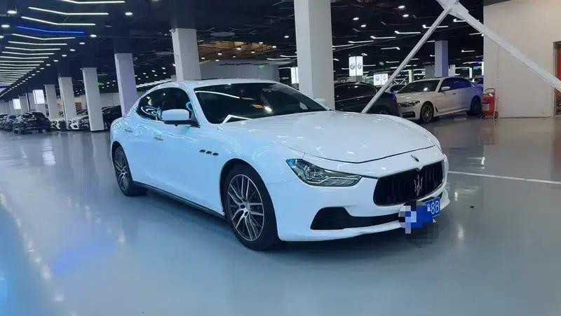 2014 Ghibli 3.0T Standard Edition — миниатюра 3