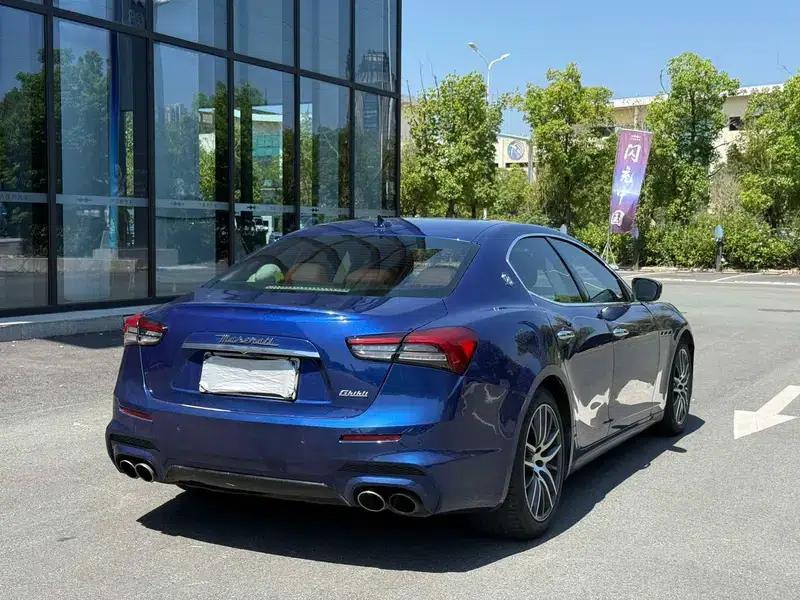 2018 Ghibli 3.0T 350Hp Sport Edition — миниатюра 6